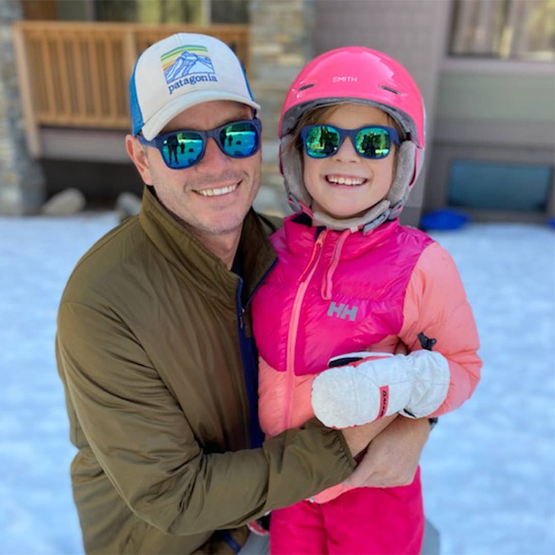 Navy Sunglasses: Junior (Ages 5+) / Blue Polarized Lens