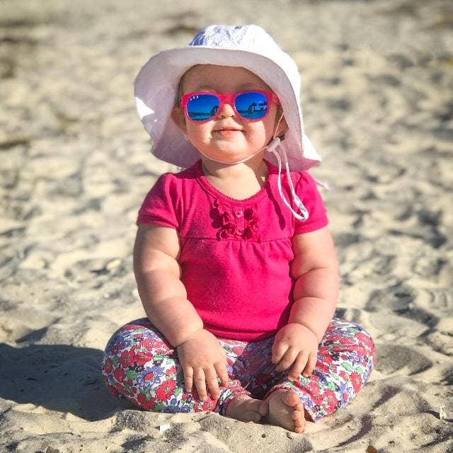 Red Sunglasses: Baby (Ages 0-2) / Chrome Polarized Lens