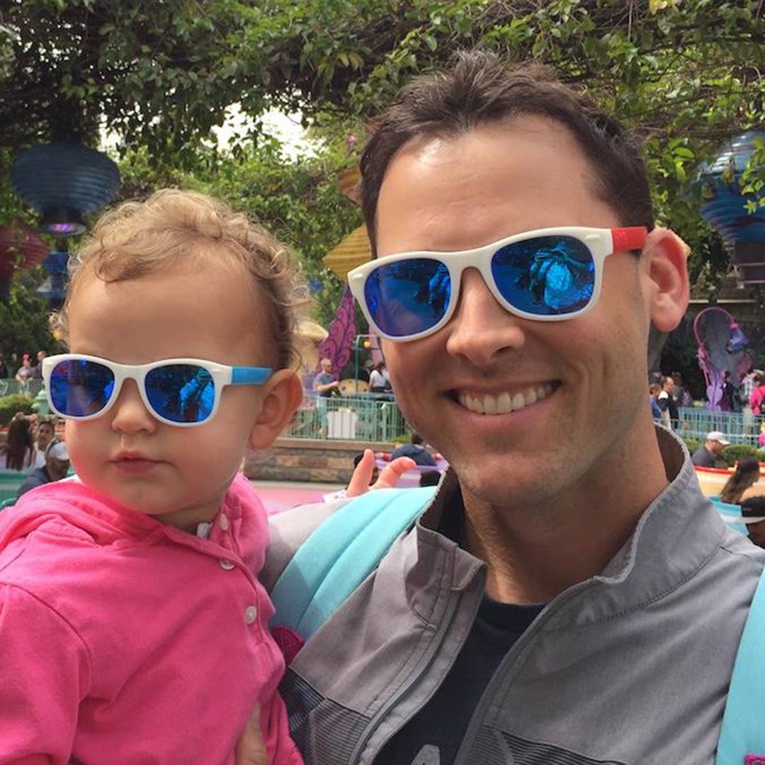 Red-White-Blue Sunglasses: Junior (Ages 5+) / Blue Lens